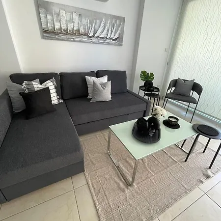 Novel Apartment